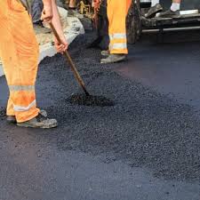 Best Driveway Crack Filling  in Nazareth, PA